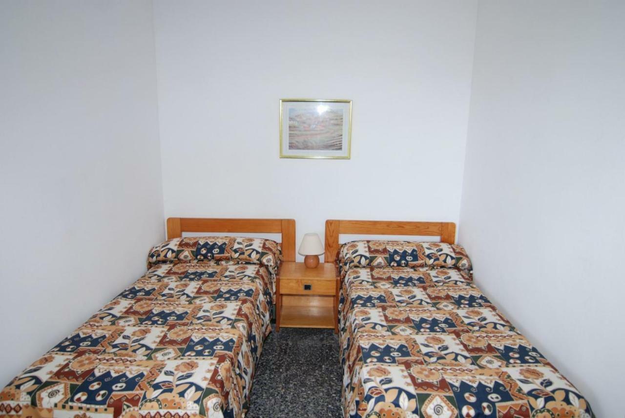 Apartamento Aries Basic Salou Exterior foto