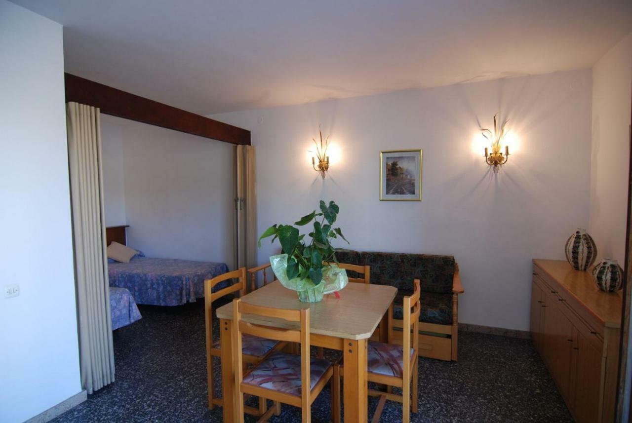 Apartamento Aries Basic Salou Exterior foto